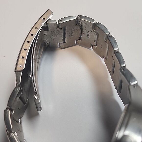 MOSSIMO MENS VINTAGE Blue STAINLESS STEEL WATCH *FOR PARTS* - Picture 4 of 6